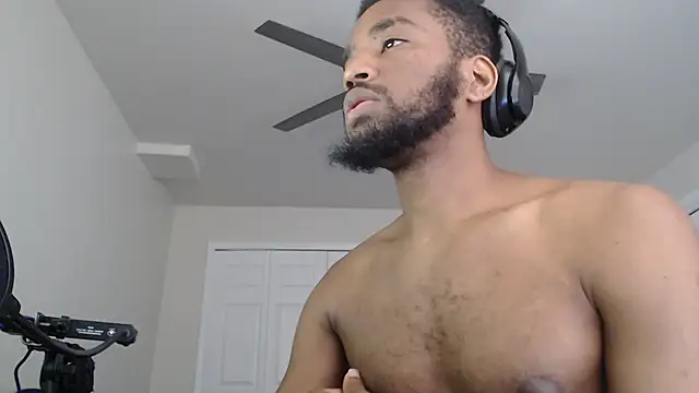 Snapshot of ChrisVacher chatting on 09-26-25, 07:51 ChrisVacher online show from 09-26-25, 07:51