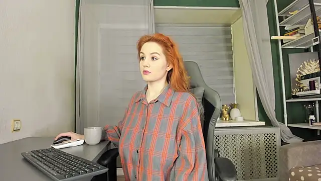 -Aariella- online show from 06-09-26, 09:37