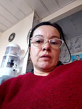 Sonialorens  online show from 06-17-26, 10:10