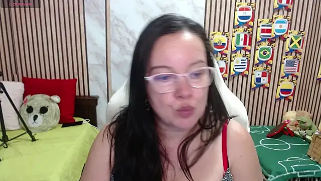 Sonialorens  online show from 07-14-26, 09:20