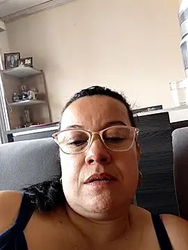 Sonialorens  online show from 07-22-26, 04:32