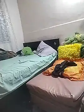 starplss online show from 04-22-26, 03:31