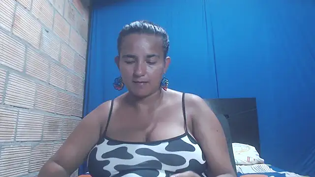 Snapshot of isabella_dirty69 chatting on 02-20-25, 07:23 isabella dirty69 online show from 02-20-25, 07:23