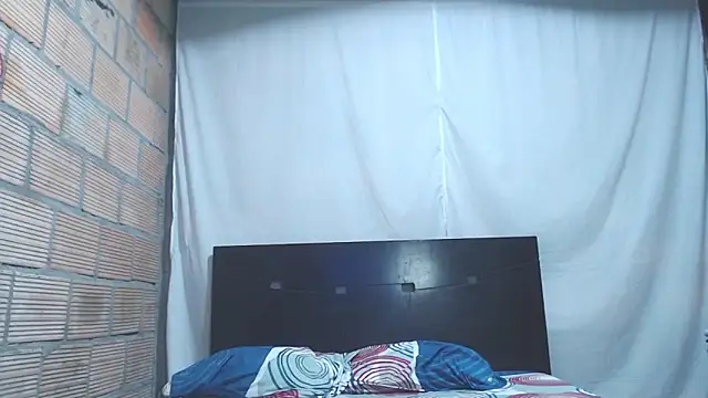 Snapshot of isabella_dirty69 chatting on 03-20-25, 02:08 isabella dirty69 online show from 03-20-25, 02:08