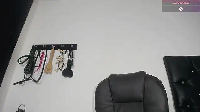 Snapshot of alejandraluxt chatting on 12-29-24, 05:33 alejandraluxt online show from 12-29-24, 05:33