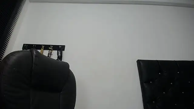 Snapshot of alejandraluxt chatting on 01-31-25, 08:43 alejandraluxt online show from 01-31-25, 08:43