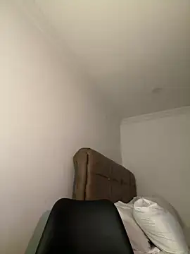 Snapshot of IamSashaLuv chatting on 12-15-24, 05:45 IamSashaLuv online show from 12-15-24, 05:45