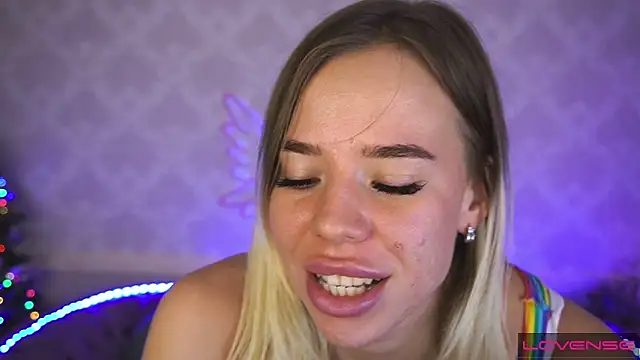 Snapshot of Sexy_Ira chatting on 01-11-25, 09:57 Sexy Ira online show from 01-11-25, 09:57