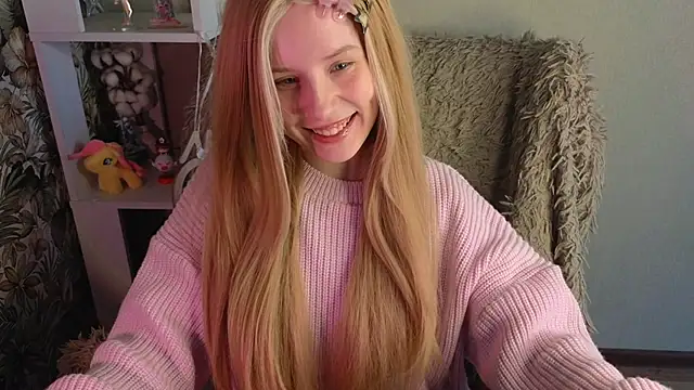 Snapshot of sarakaell chatting on 06-03-26, 01:41 sarakaell online show from 06-03-26, 01:41