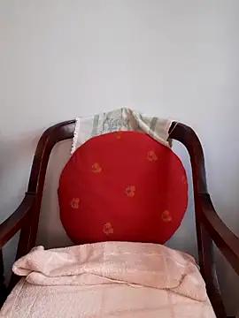 Snapshot of megan2021 chatting on 02-20-25, 01:30 megan2021 online show from 02-20-25, 01:30