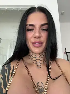 LexiCoco online show from 04-24-26, 09:34