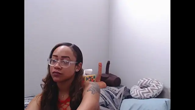 RylHoneyy online show from 03-20-26, 05:51