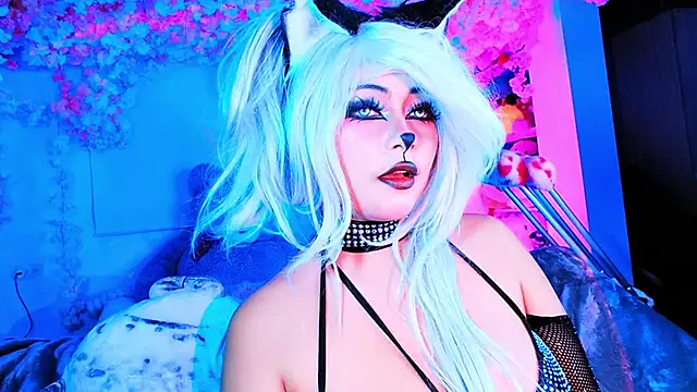 Snapshot of seraphine23 chatting on 02-18-26, 03:13 seraphine23 online show from 02-18-26, 03:13