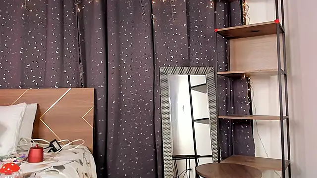 Amy art online show from 02-10-25, 09:36