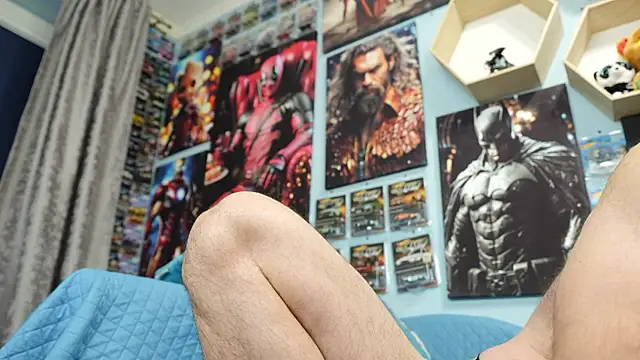 Muscle Bear online show from 11-15-25, 05:49