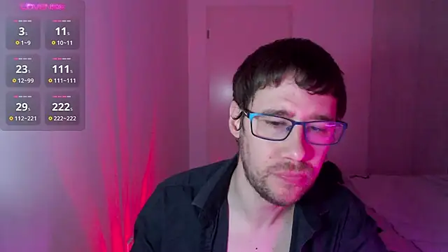 Thomas Mrd online show from 12-25-24, 01:20