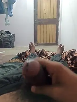 hunter6112 online show from 11-24-25, 05:56