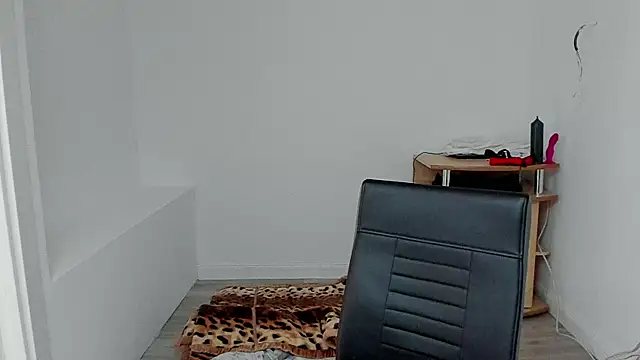 sexxymuscles4u online show from 01-21-25, 07:47