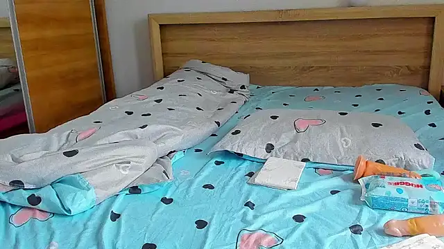 Jesssicajesss14 online show from 12-10-24, 09:01