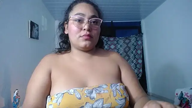 sirena 15 online show from 09-22-25, 06:04