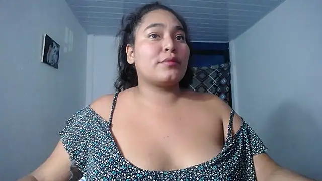 sirena 15 online show from 10-24-25, 06:10