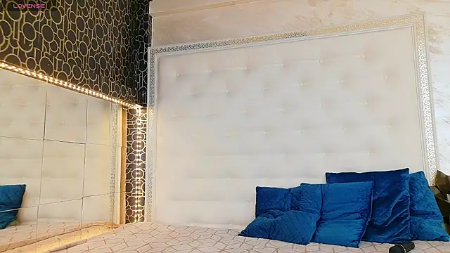 karissia online show from 03-29-26, 06:24