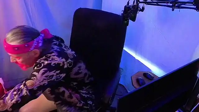 Richy  Rich  online show from 04-02-26, 11:35