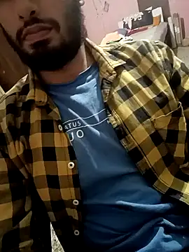 Snapshot of SimplyKarthik09 chatting on 12-29-24, 08:26 SimplyKarthik09 online show from 12-29-24, 08:26