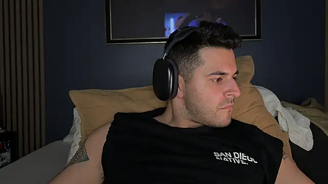 The SockJock online show from 03-05-25, 09:16