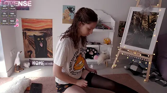 Snapshot of Careful_i_bite chatting on 02-10-25, 09:14 Careful i bite online show from 02-10-25, 09:14