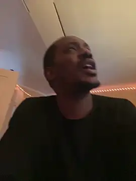 Makeyoucumallover online show from 03-04-26, 10:27