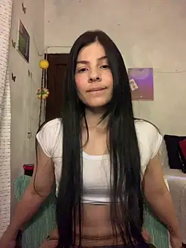Estefani 32 online show from 07-14-26, 03:51