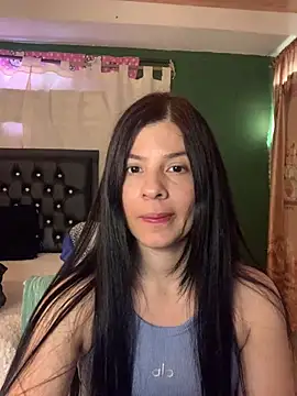 Estefani 32 online show from 07-28-26, 02:35