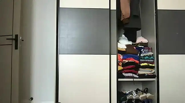 choco petite online show from 03-08-25, 06:43