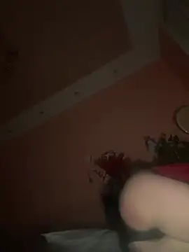 Flossy Vettie online show from 04-21-26, 01:42