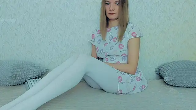 Snapshot of YourCaramel chatting on 01-12-25, 05:24 YourCaramel online show from 01-12-25, 05:24