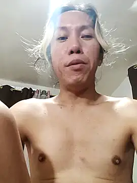 cute boytoy0221 online show from 01-22-25, 08:18