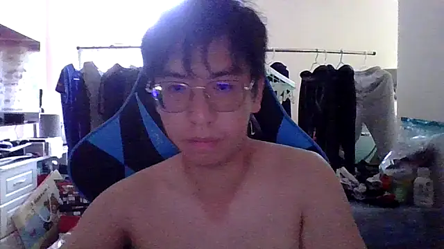 Snapshot of charlie_xdd chatting on 03-15-25, 08:37 charlie xdd online show from 03-15-25, 08:37