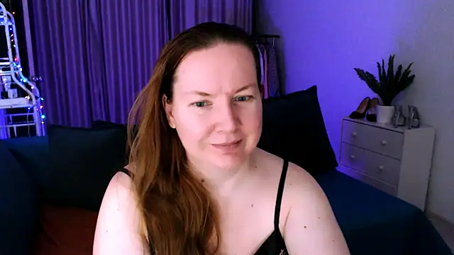 GoddessLara online show from 12-25-24, 10:59