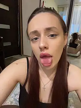 Lisaaan online show from 04-12-26, 04:12