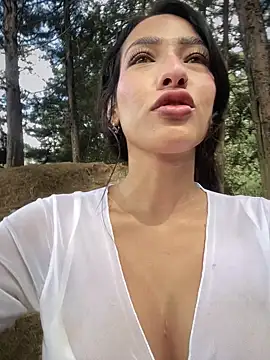 DulceLenns online show from 11-09-25, 07:01