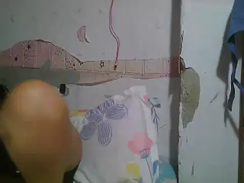 Snapshot of Creamsweetpussy28 chatting on 09-23-25, 06:55 Creamsweetpussy28 online show from 09-23-25, 06:55