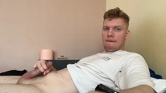 sexybooii6968 online show from 04-01-26, 01:41