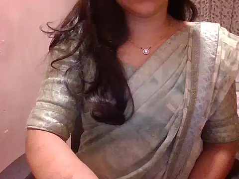 Pinky 4 online show from 06-17-26, 12:24