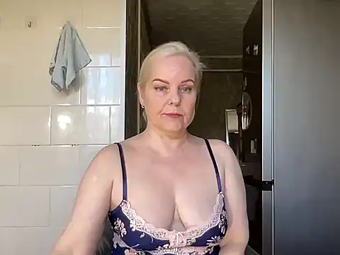 milaja online show from 04-26-26, 08:45