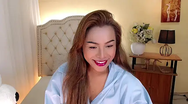DreamLADYBOY online show from 01-06-25, 01:20
