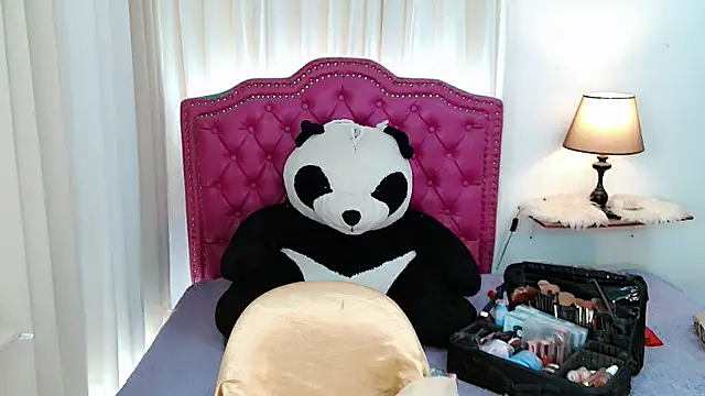 DreamLADYBOY online show from 04-25-26, 10:29