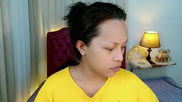 Snapshot of DreamLADYBOY chatting on 05-30-26, 03:03 DreamLADYBOY online show from 05-30-26, 03:03