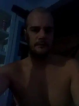 Snapshot of HotSexCouple22 chatting on 09-25-25, 10:41 HotSexCouple22 online show from 09-25-25, 10:41