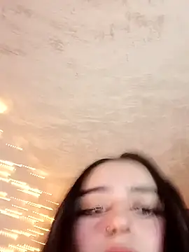 Snapshot of IvonneT chatting on 12-02-24, 05:48 IvonneT online show from 12-02-24, 05:48